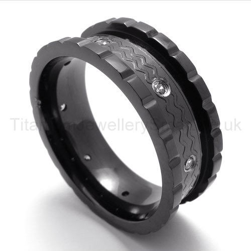 Black Diamonds Titanium Ring 20210-£97 - Titanium Jewellery UK